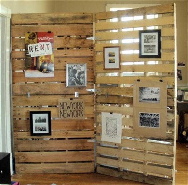 Wood Pallet Wall Projects