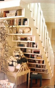 Amazing bookshelf on back of stairs 187x300