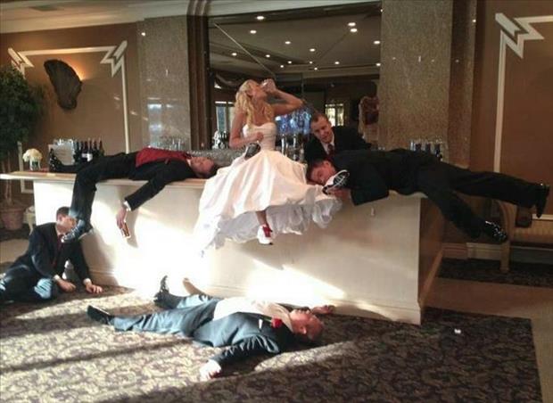 21 Funny Wedding Pictures 1128