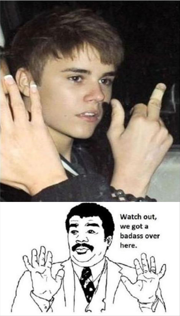 funny justin beiber flipping people off