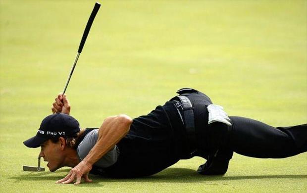 Who Says Golfers Aren't Athletes? - 12 Pics