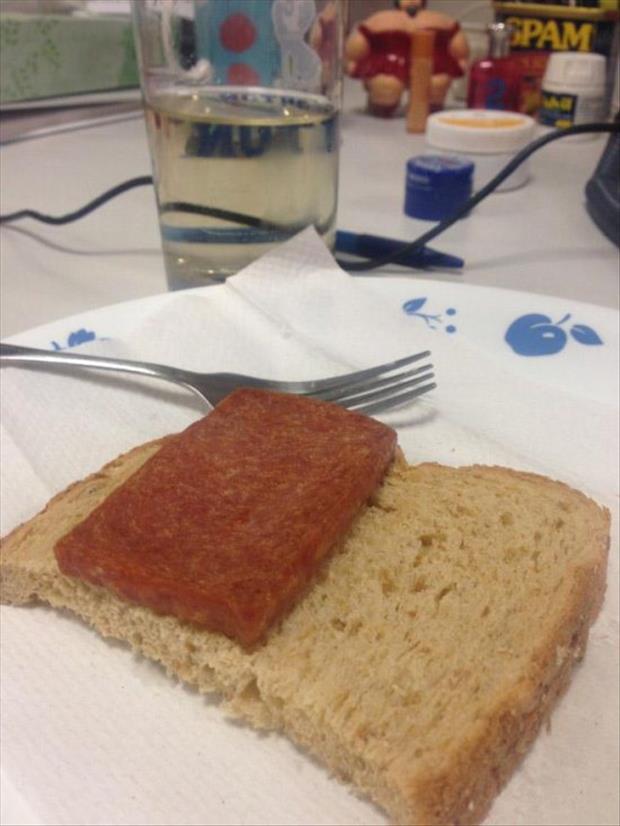 sad office lunches (17)