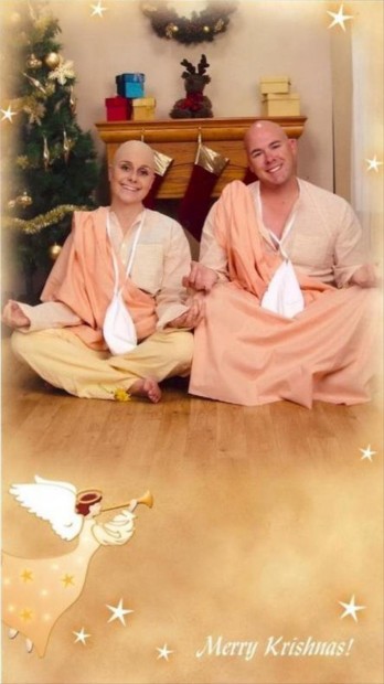 This Couple Sends Out The Best Christmas Cards! - 13 Pics