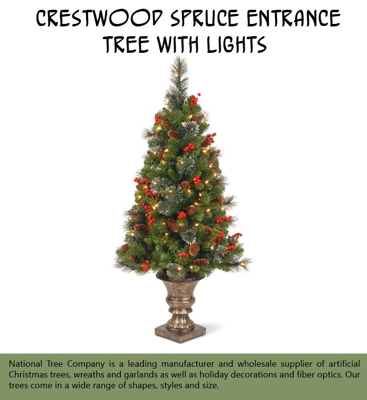 crestwood-spruce-entrance-tree-with-lights