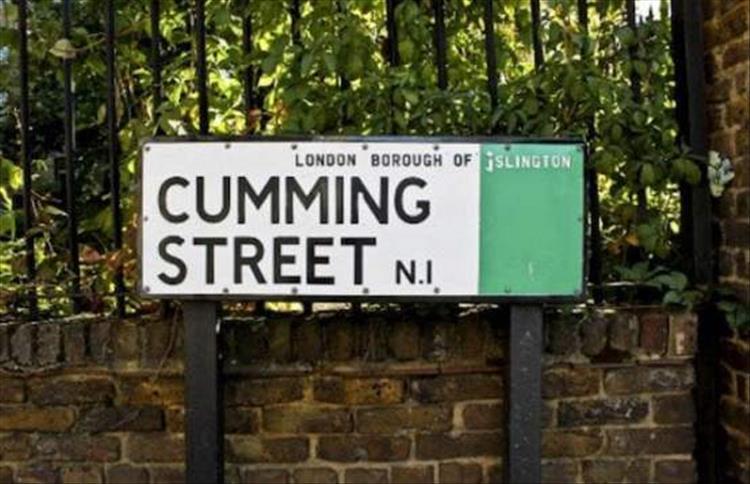 britain-has-some-of-the-weirdest-town-names-18-pics