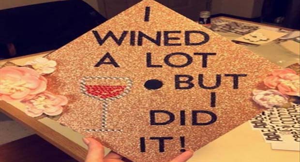 The Best Of 2017 Graduation Caps 24 Pics