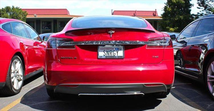 Tesla Owners Having A Lot Of Fun With Their License Plates 20 Pics